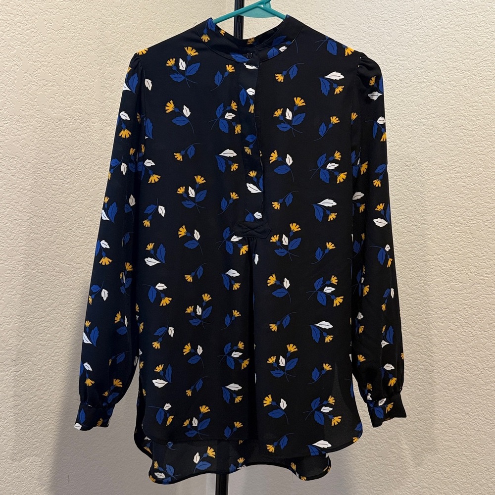 Anne Klein Black tunic with Blue and Yellow Floral Accents
